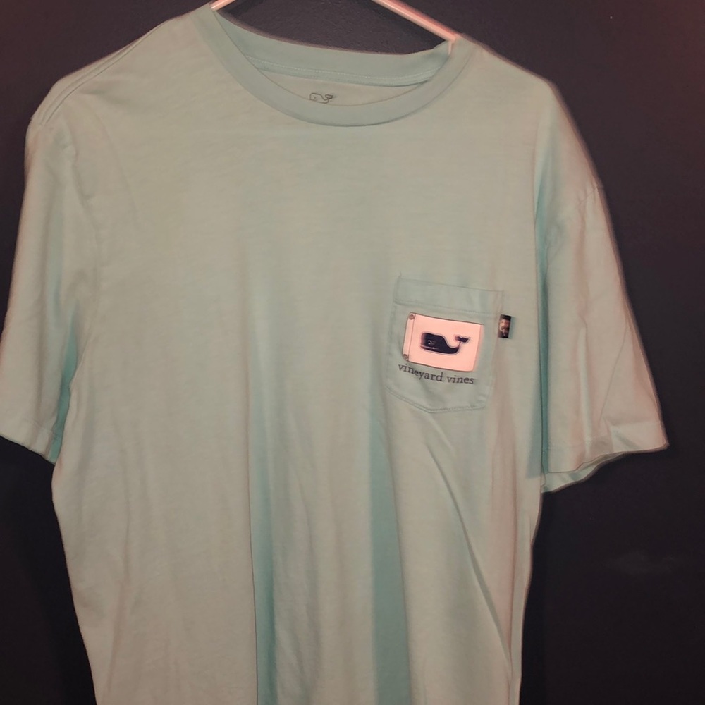 Vineyard Vines T-shirt